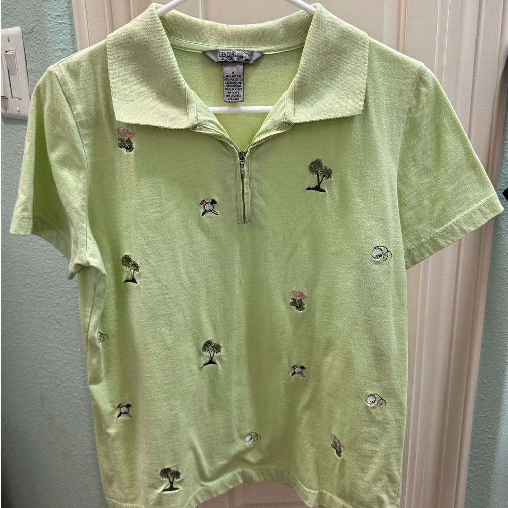 Women’s golf polo shirt medium